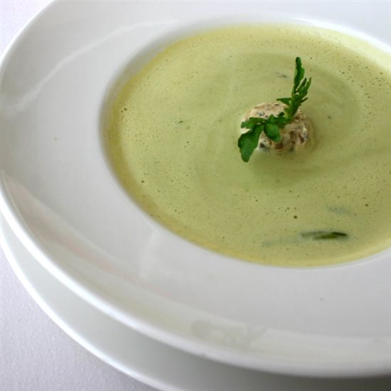 cesnakova-polievka